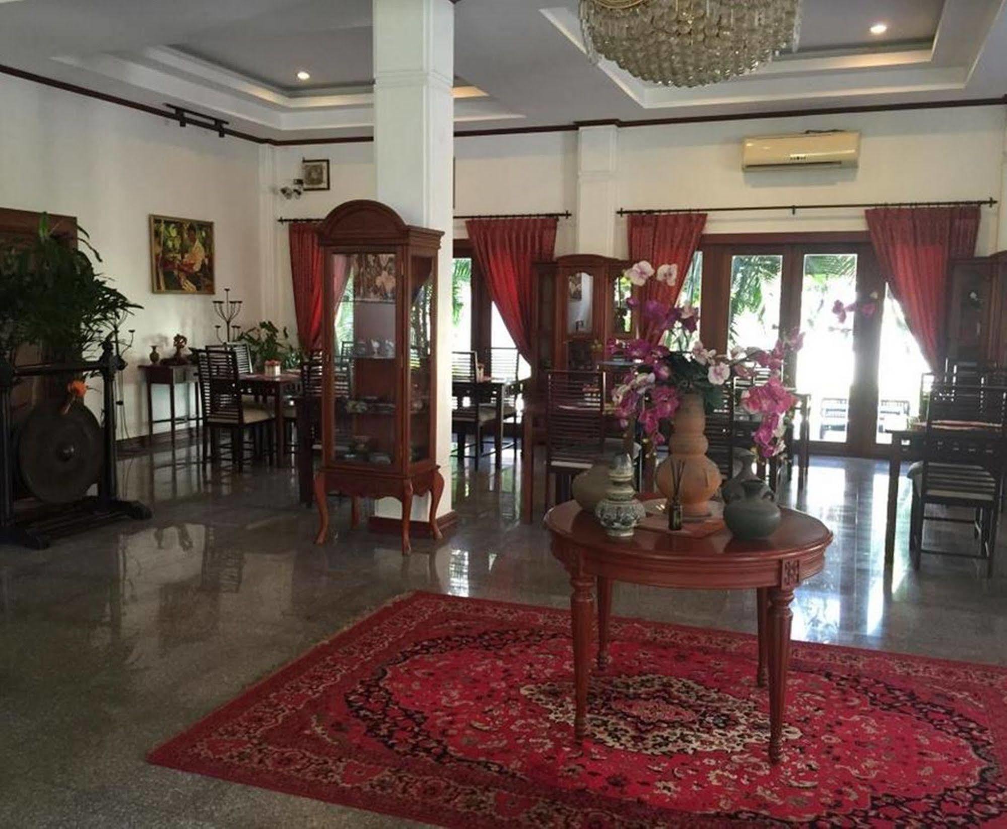 ויינטיאן Vayakorn Inn מראה חיצוני תמונה